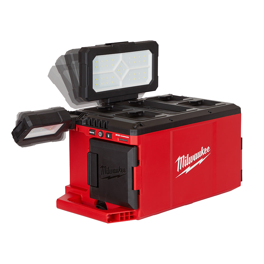 Milwaukee 2357-20 M18™ PACKOUT™ Light/Charger