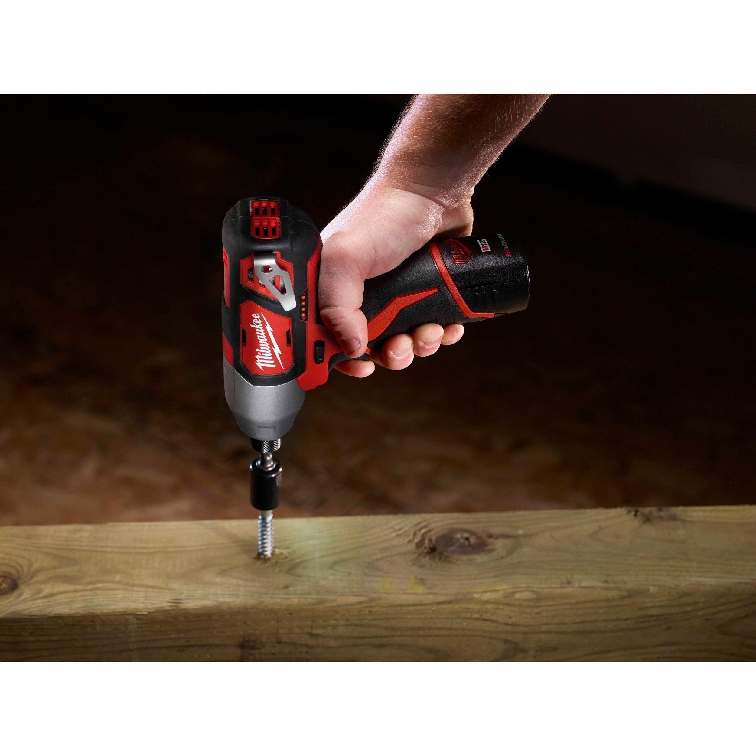 Milwaukee 2462-22 M12 1/4 Hex Impact Driver Kit