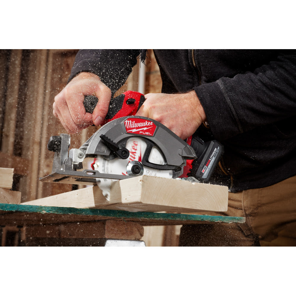 Milwaukee 2521-20 M12 FUEL 5-3/8 Circular Saw