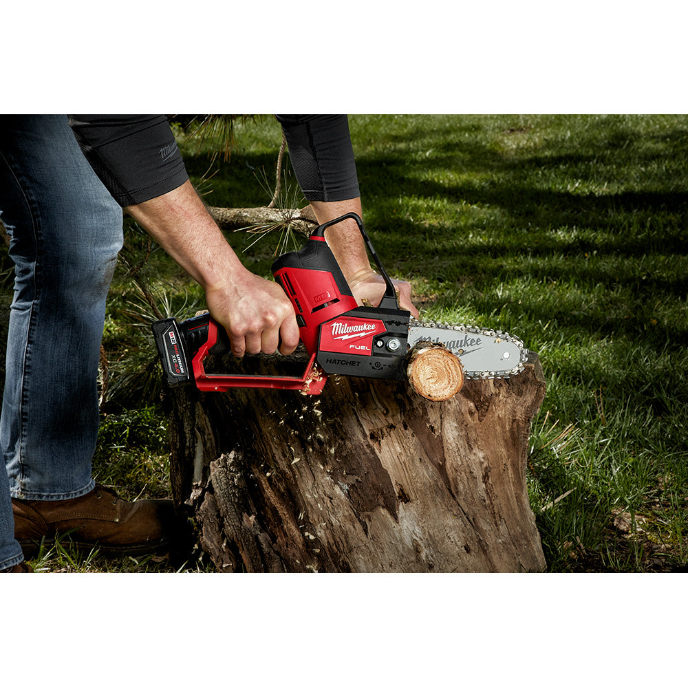 Milwaukee 2527-21 M12 FUEL™ HATCHET™ 6 Pruning Saw Kit