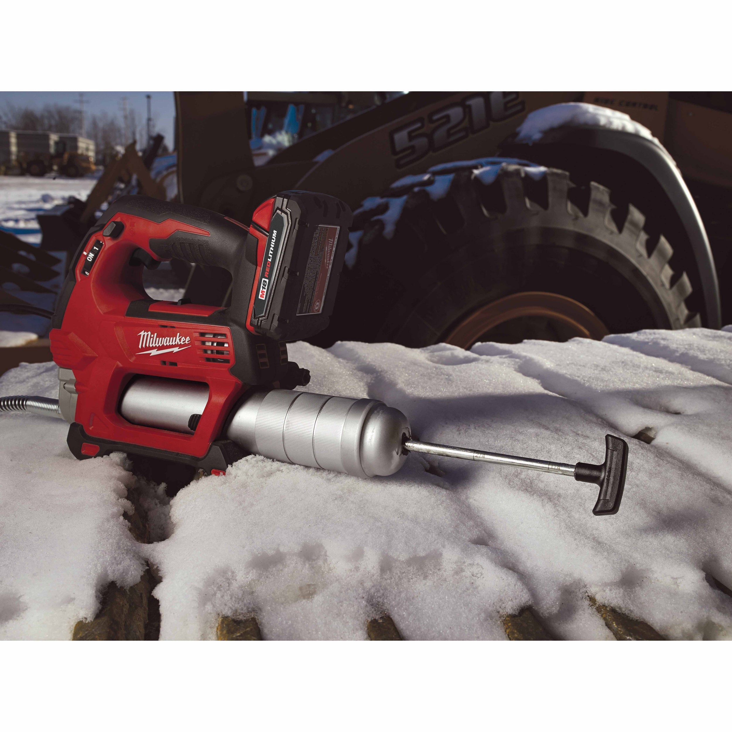 Milwaukee 2646-21CT M18 2-Speed Grease Gun (1 Battery)