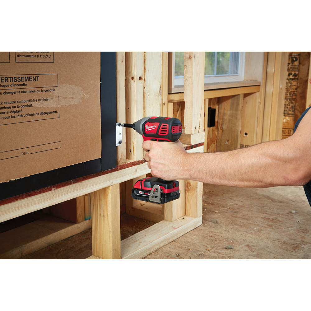 Milwaukee 2656-22CT M18 Cordless 1/4 Hex Impact Driver Tool Kit