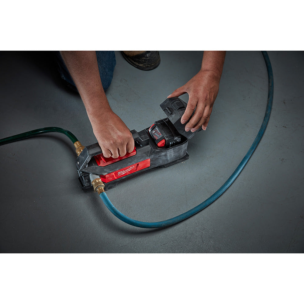 Milwaukee 2771-20 M18 Transfer Pump Bare Tool