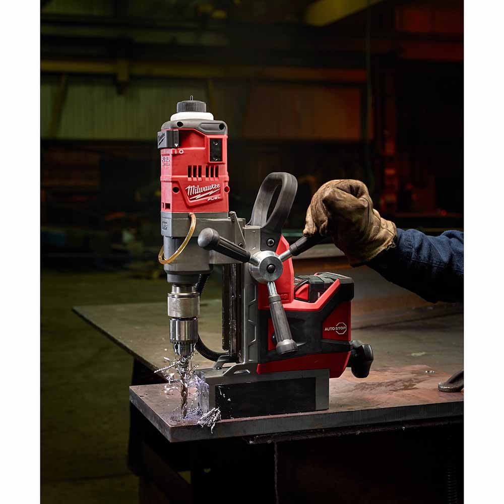 Milwaukee 2787-22HD M18 FUEL 1-1/2 Magnetic Drill High Demand Kit