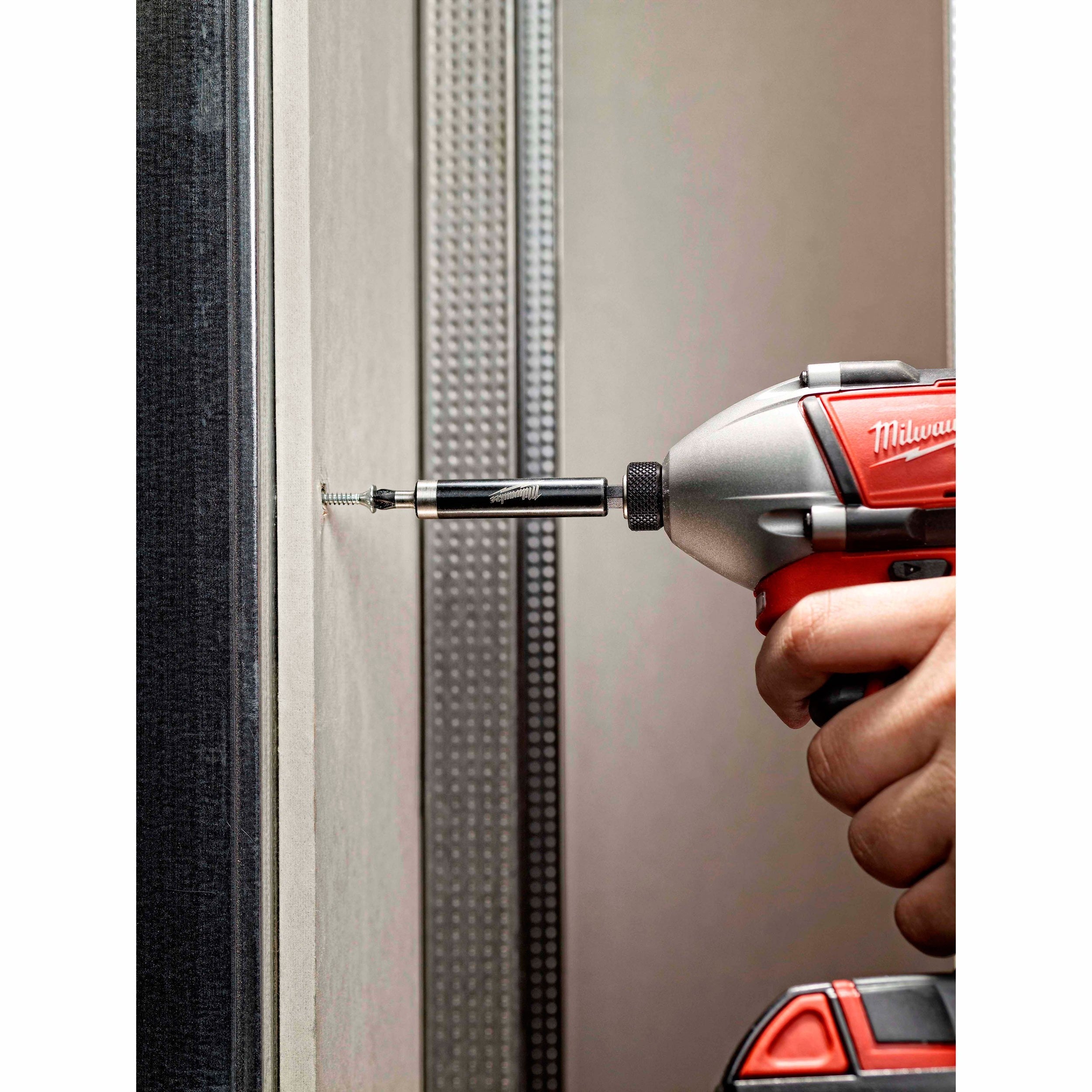 Milwaukee 48-32-4502 Shockwave Compact Magnetic Bit Tip Holder